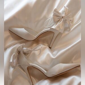 Brand new - never worn White satin bow heels (10cm heel) MESHKI size 40